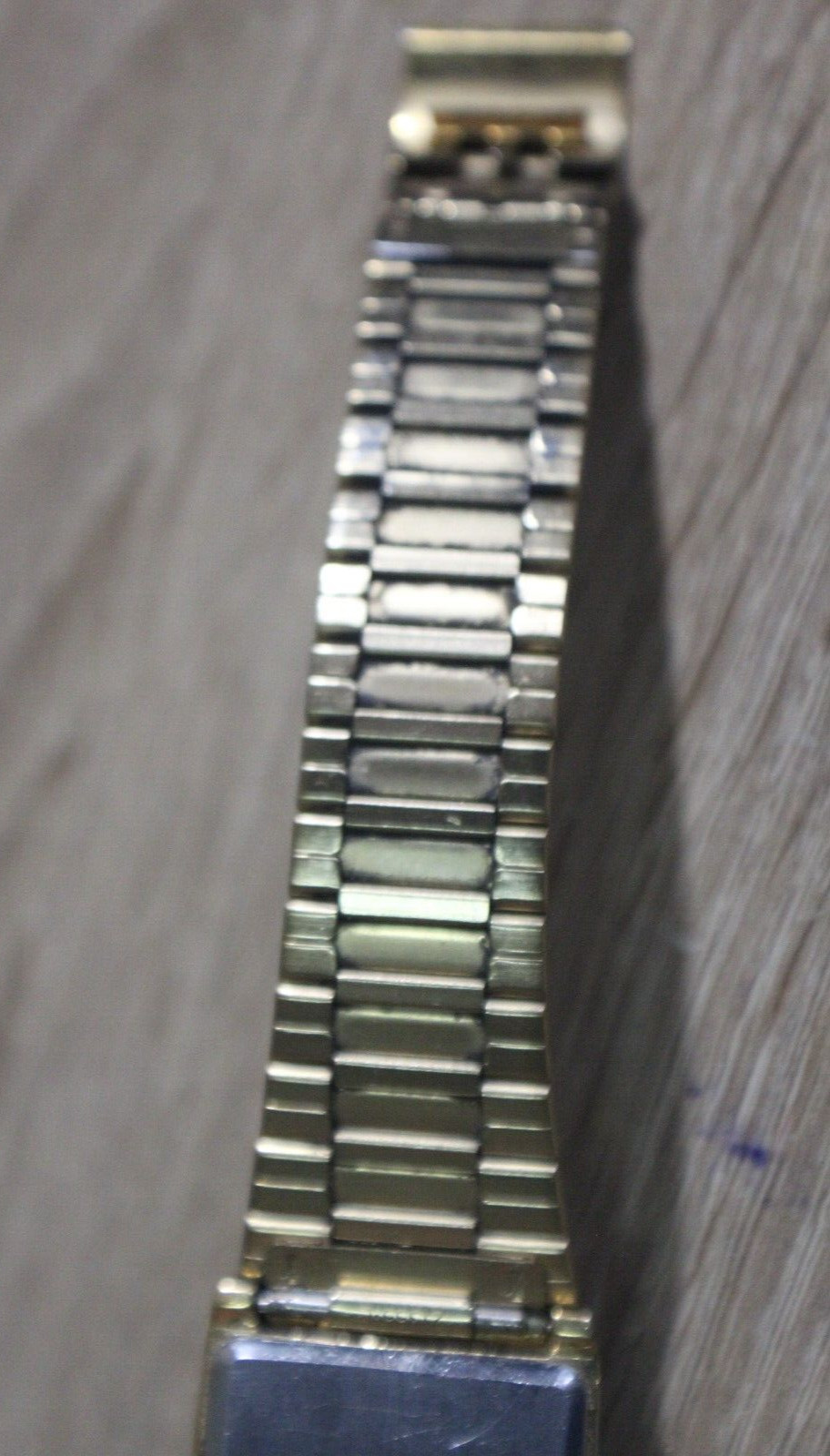 Very Rare SEIKO Quartz Men’s Watch 5P30-5C90