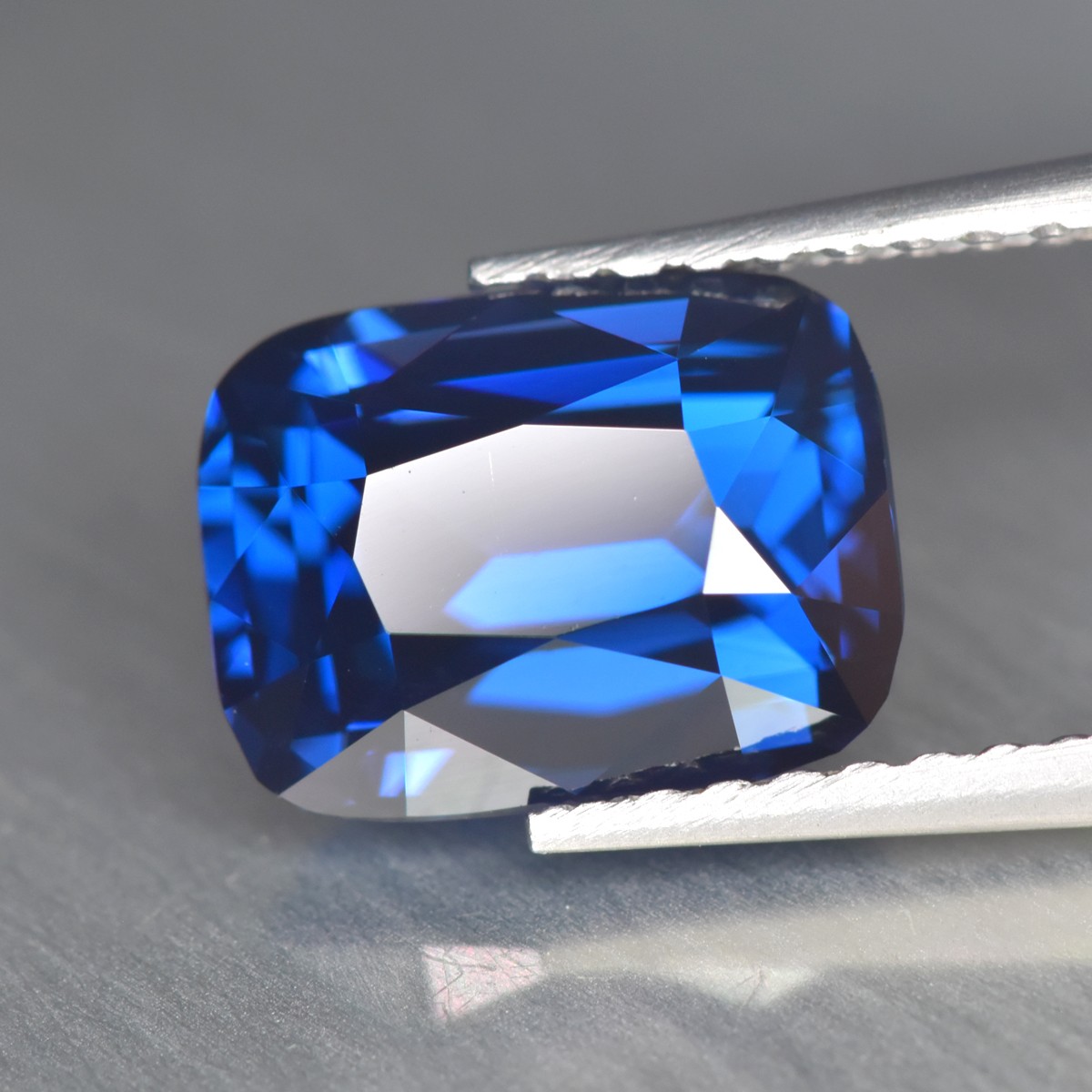 2.21Ct “AAA” Grade Genuine Quality Unheated COBALT SPINEL Gemstone