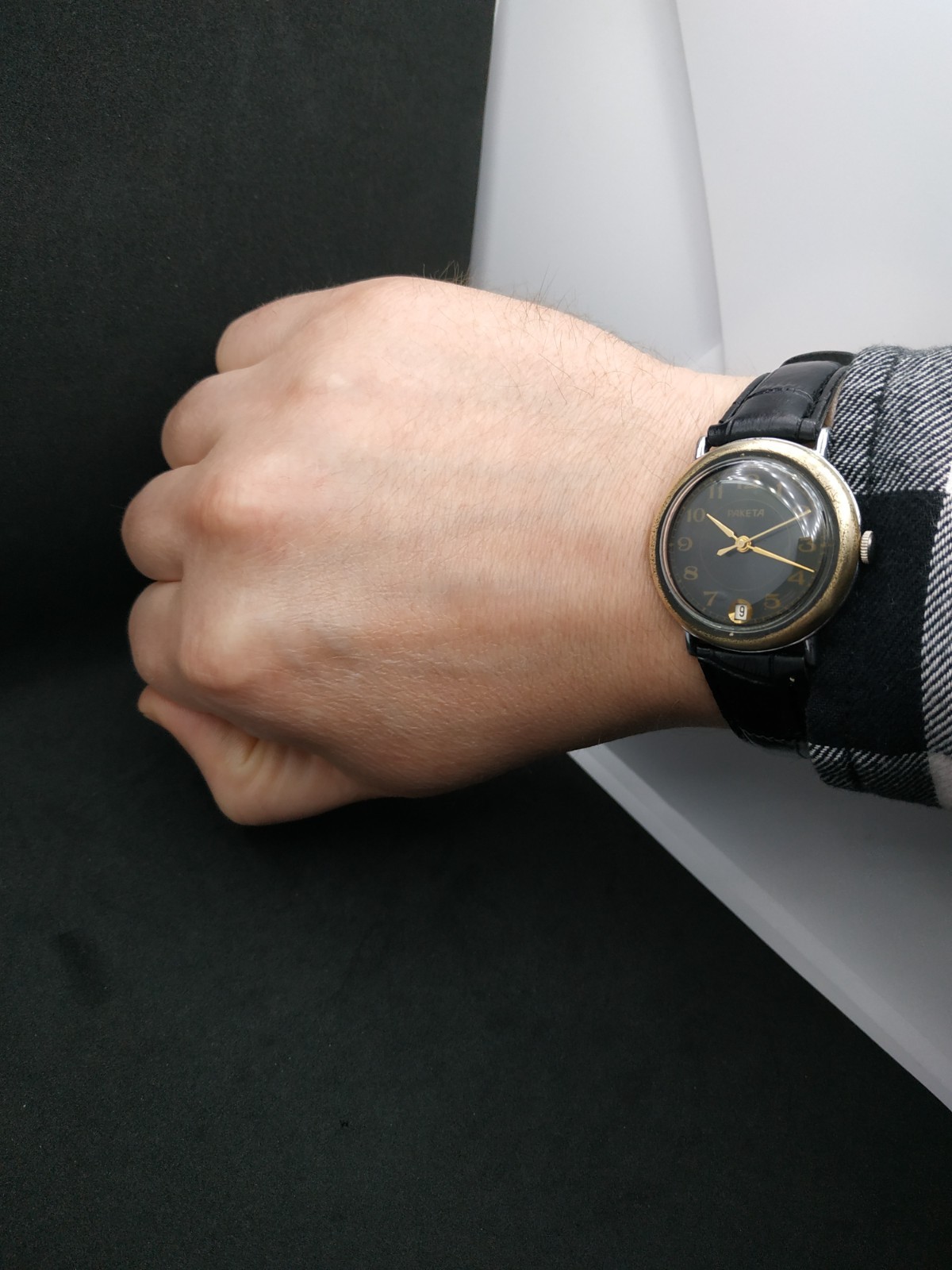Men’s Dress Vintage USSR Watch Raketa Mechanical 2628.H Black Dial Retro Soviet