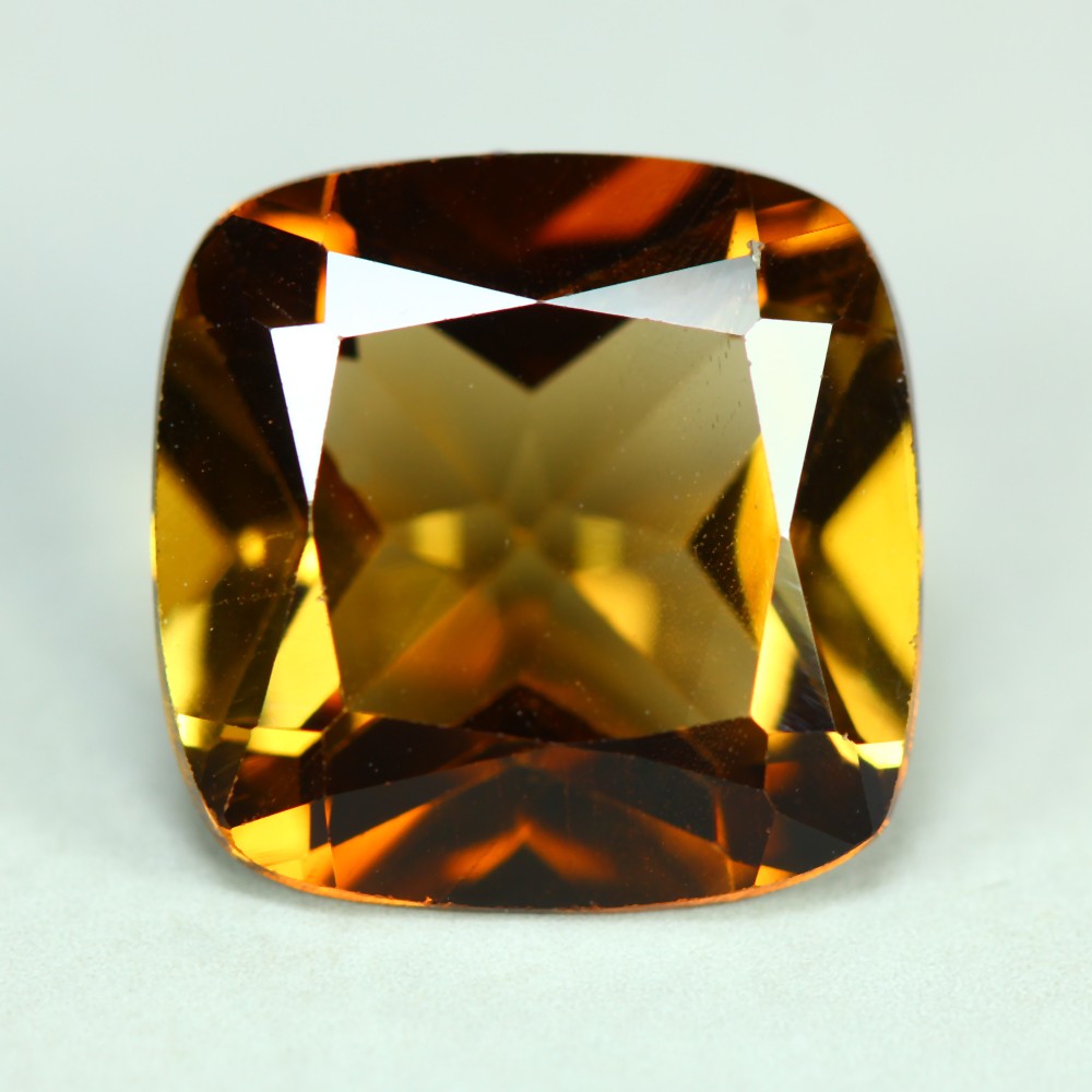 7.71 Cts_Breathtaking Good Lustrous_100 % Natural Rare Champagne Topaz_Brazil