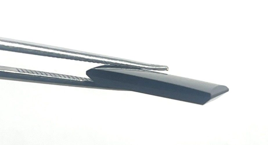 TWO (2) PIECES BLACK ONYX 18X9 MM RECTANGLE FLAT AS PICTURED BELOW WHOLESALE