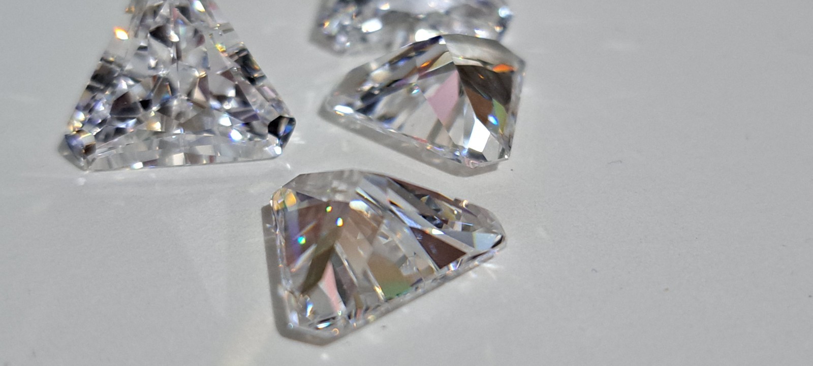 13x13mm Traingle Trillion Cut Loose CZ Stone Cubic Zirconia