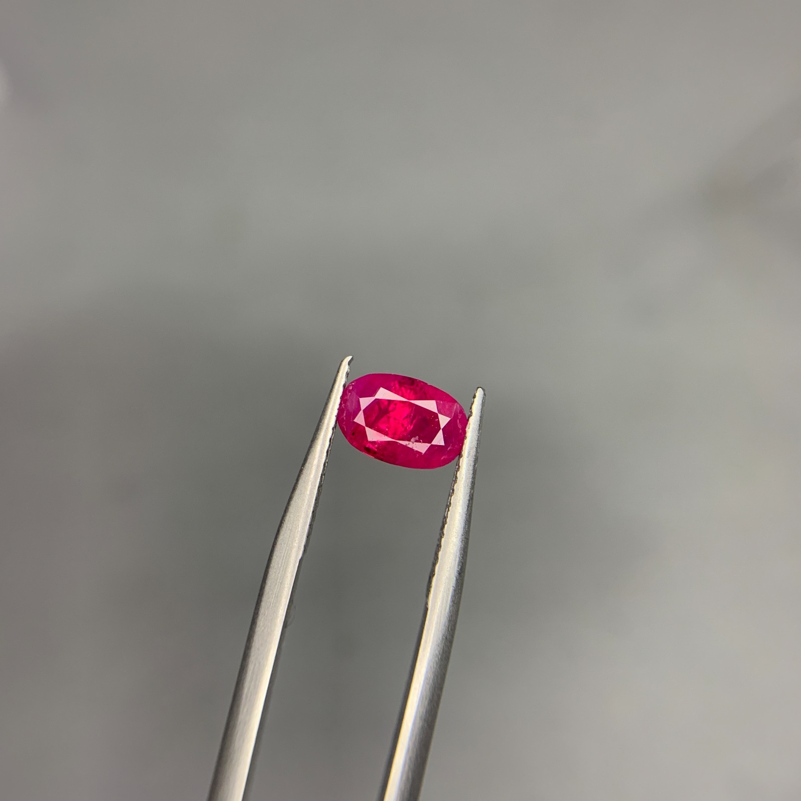 Natural Faceted Ruby Oval Cut Loose Gemstone-1.39 Carats