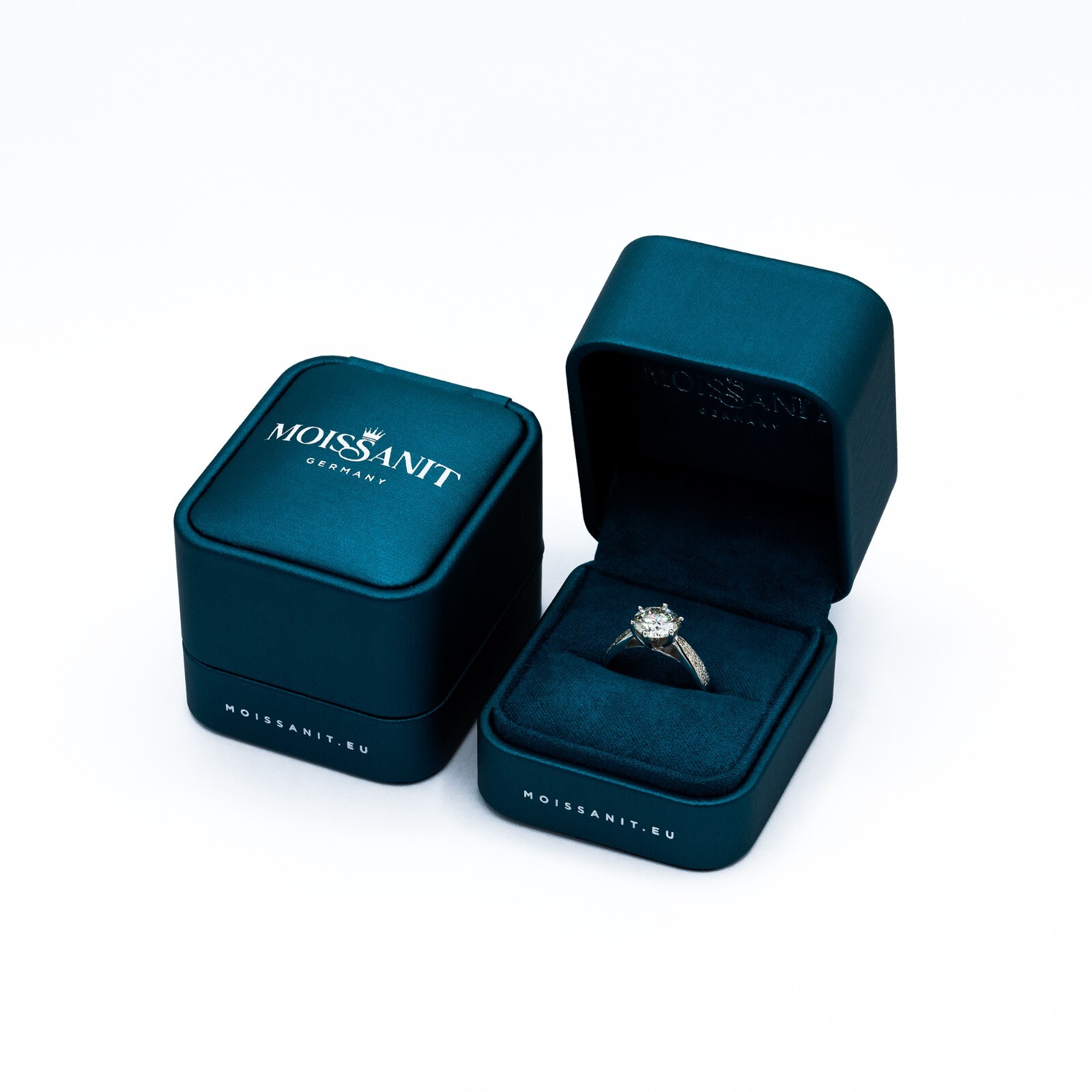 Flower Rush: 925 Silver Moissanite Ring, 2.0ct