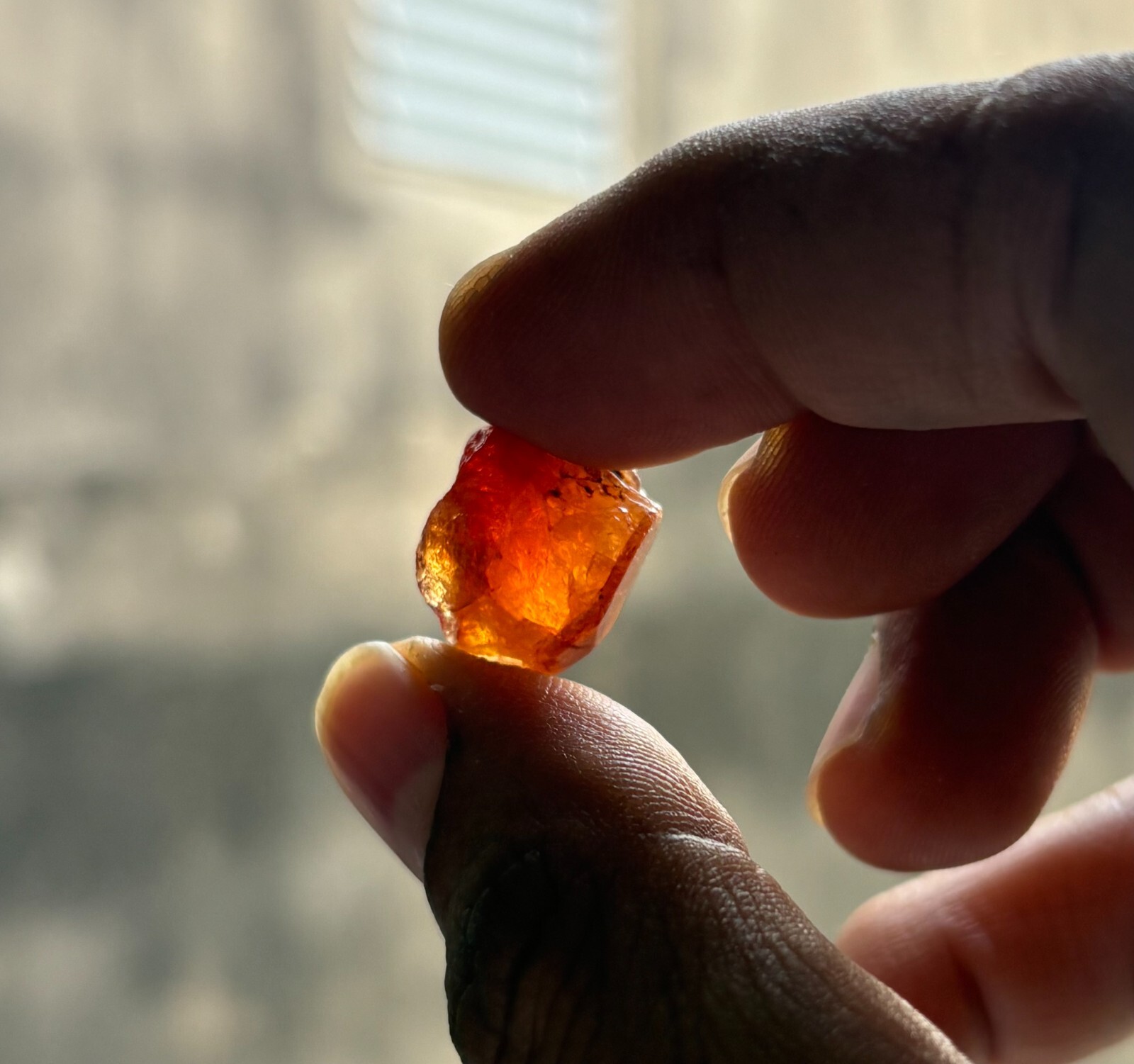 Single Piece of Spessartine Rough @ 23.00 cts