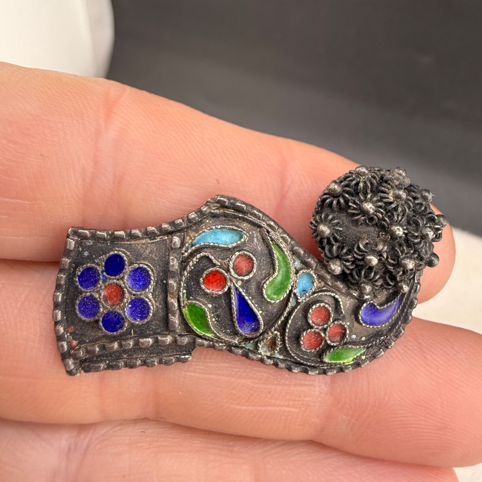Vintage Chinese Export Enamel Shoe Brooch Silver Tone