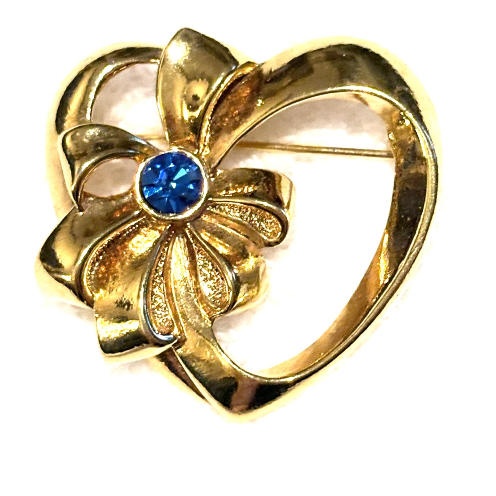 September blue birthstone jewelry lot—Avon heart pin & bangle bracelet, earrings