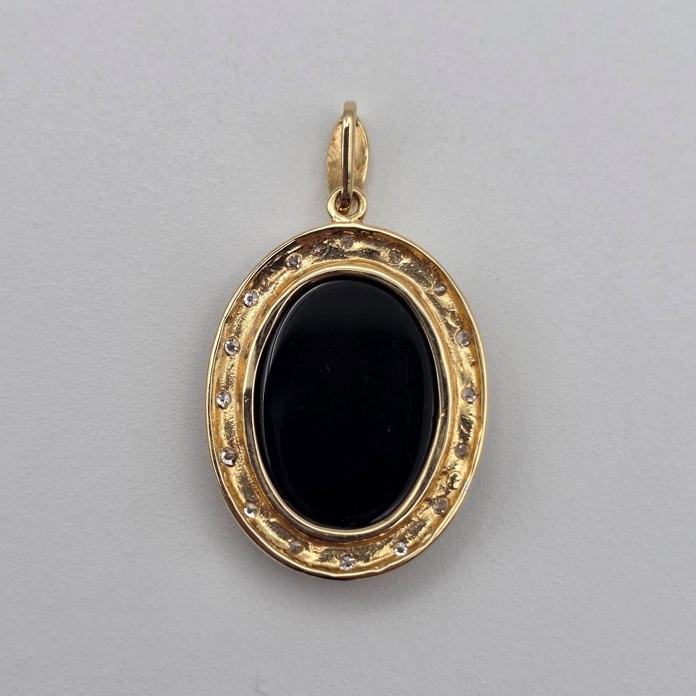 14K Yellow Gold Oval Blue Agate Angel Praying Cameo & Diamond Outline Pendant