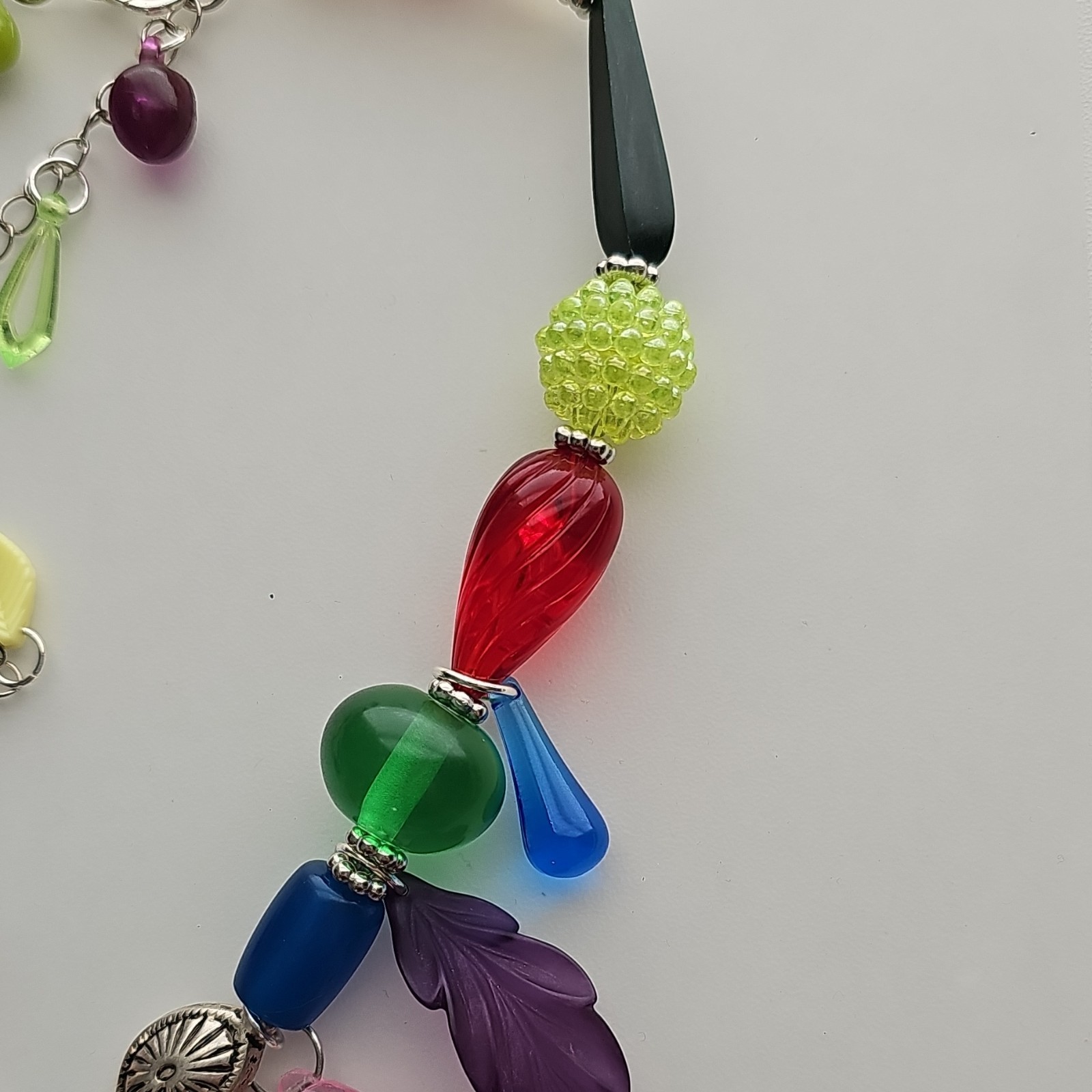 Vtg Acrylic Beaded Charm Necklace w/ Acrylic Dangles Handmade Colorful Chunky