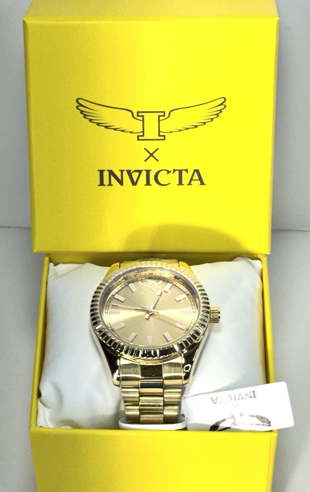 Invicta Specialty I by Invicta Men’s Watch – 40mm, Gold (69004)