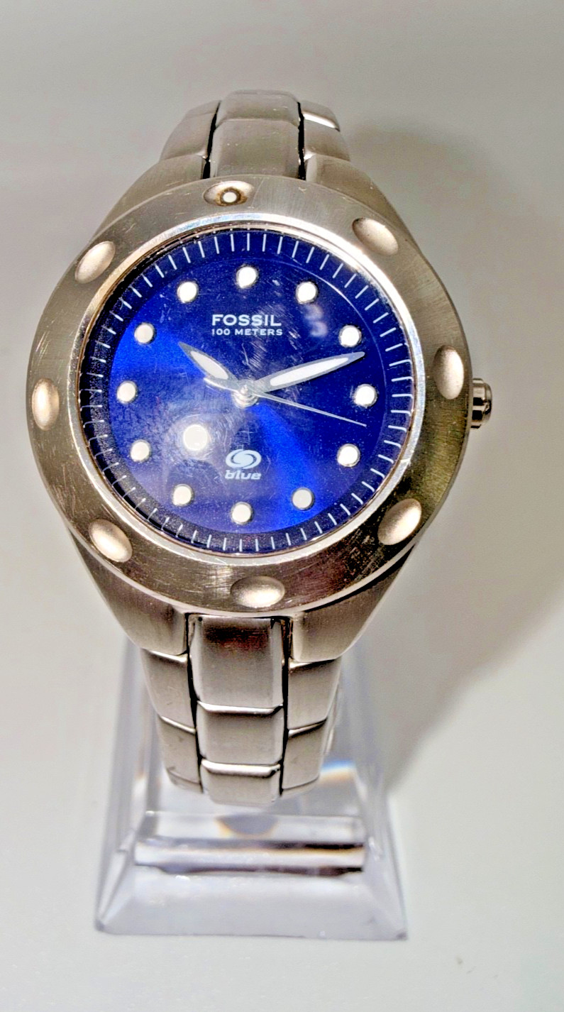 Fossil Sunburst Blue AM-3320 Women Stainless Steel Blue Sunburst Dial 100M Watch