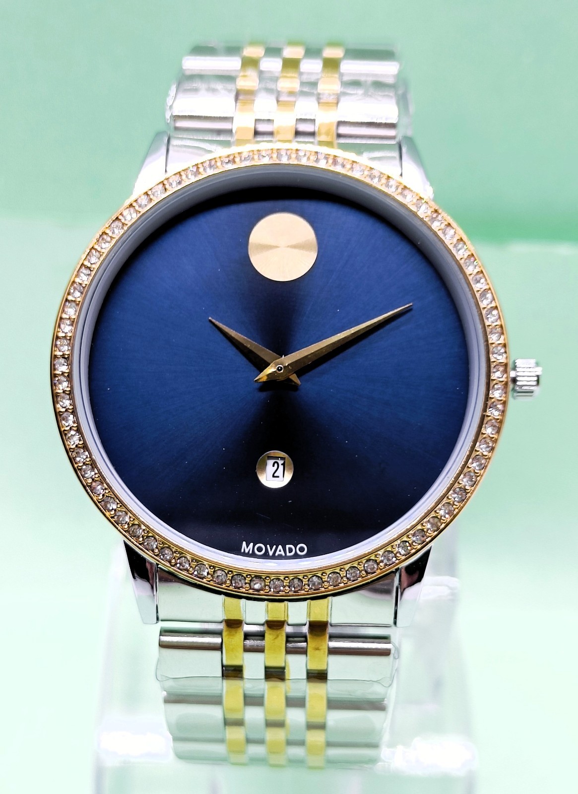 Fabulous Movado Museum Classic Analog Date Indicator Quartz Men’s Wrist Watch