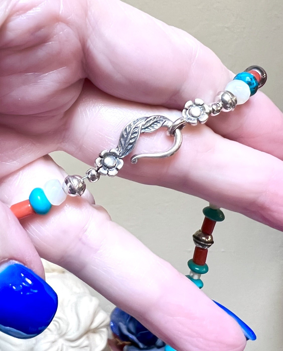 LOVELY Native, Navajo Signed Sterling Silver Turquoise, Coral, Etc Bird Necklace