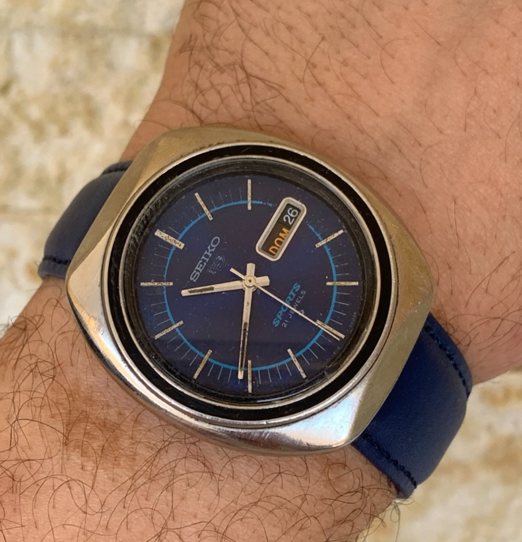 Vintage Seiko 5 Sports 6319-8070 Watch 1970s Blue Dial UFO Automatic 41mm Jumbo