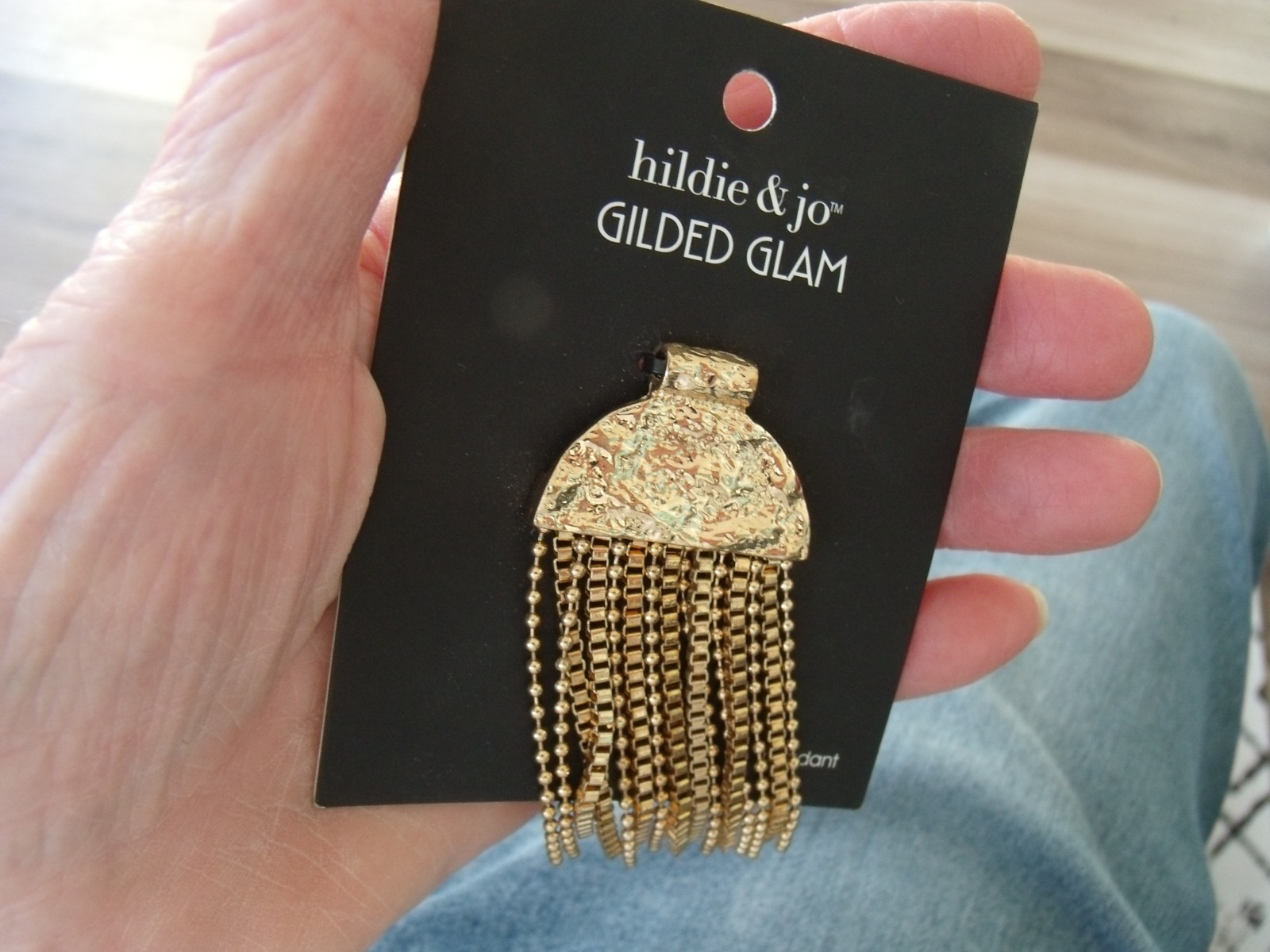 Hildie & Jo Gilded Glam Gold tone Pendant NWT