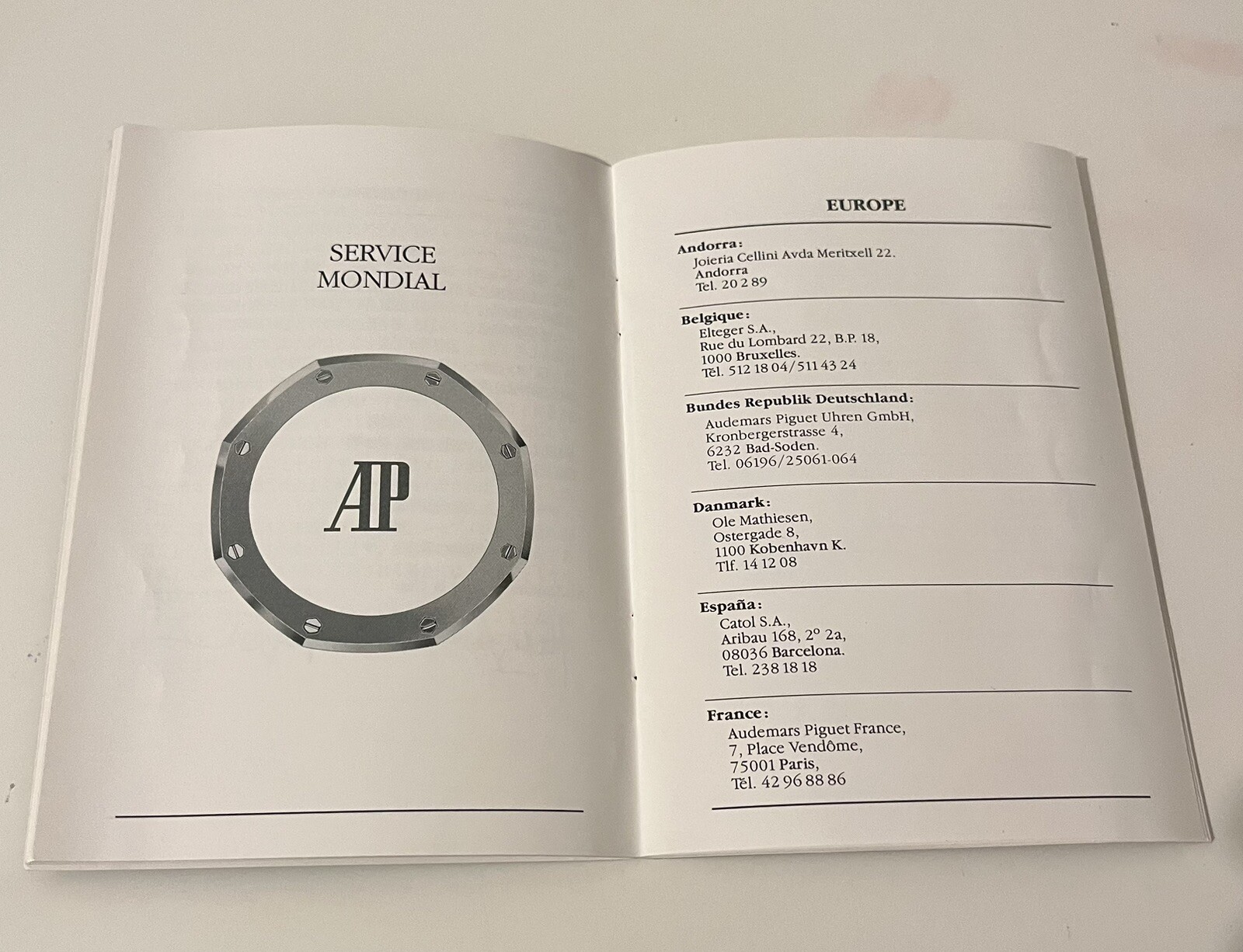 Genuine Audemars Piguet Certificate of Origin Warranty Papers BC25403 Booklet