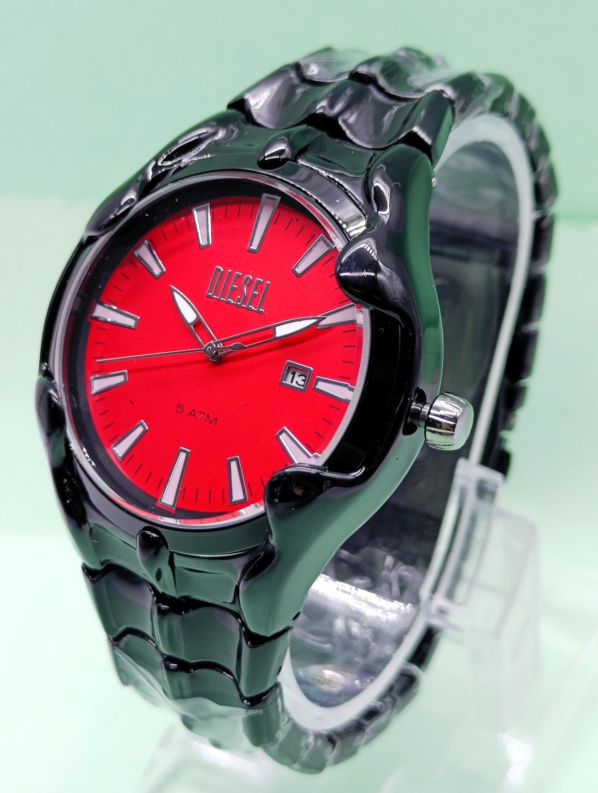 Fabulous Diesel Date Indicator Analog Dial Color Red Quartz Men’s Wrist Watch