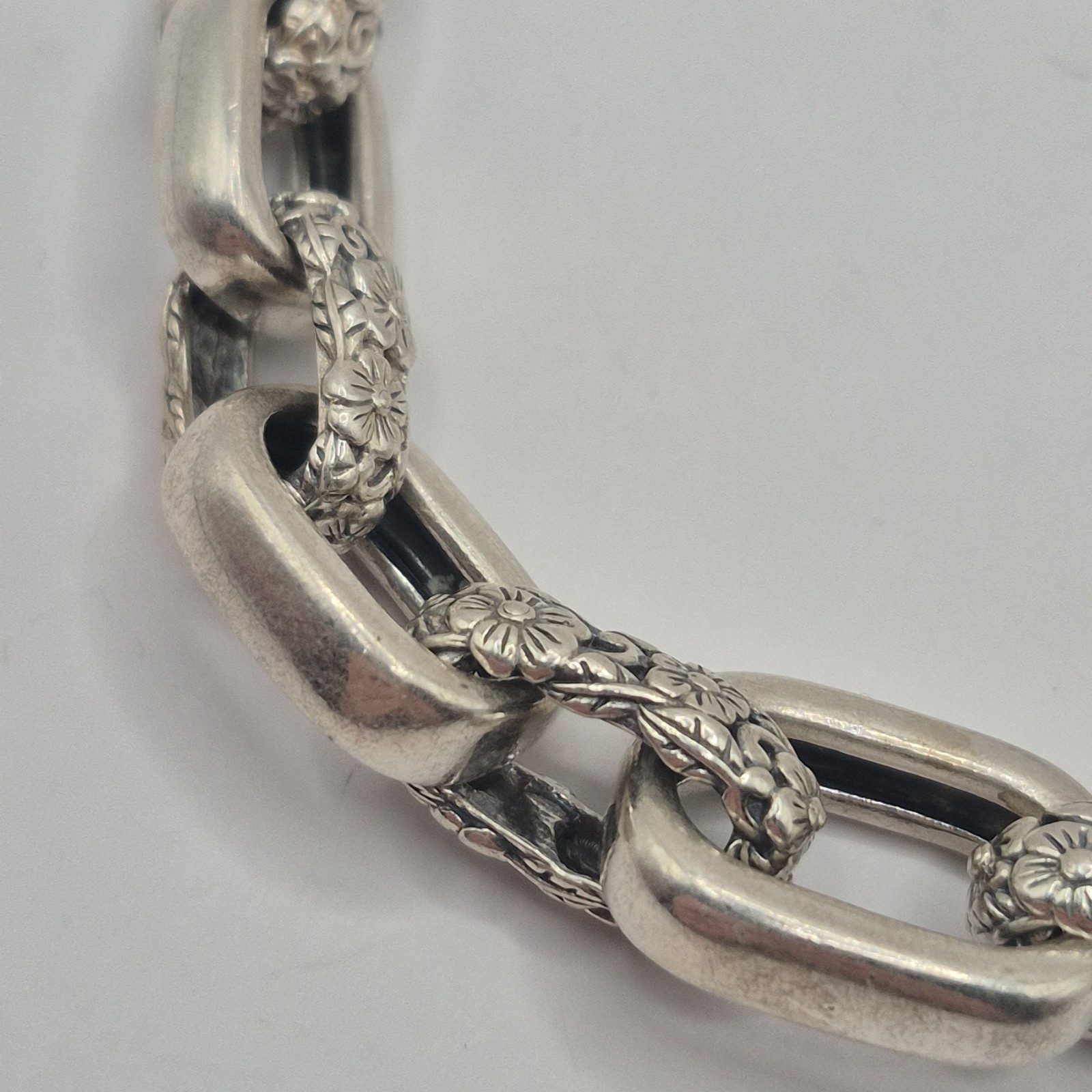 JAI Sterling Silver Chain Curb Link 44g Floral Link Motif Bracelet 925 6.75″