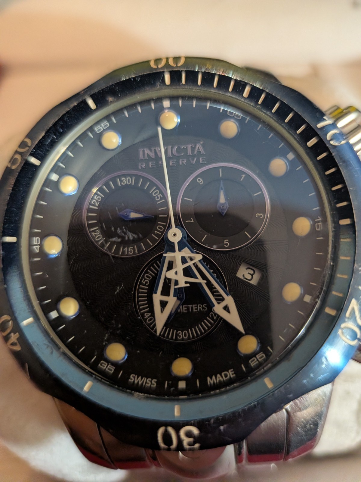 Invicta Mens Watch Venom Reserve Model 10805 FOR PARTS OR REPAIR NOT WORKING
