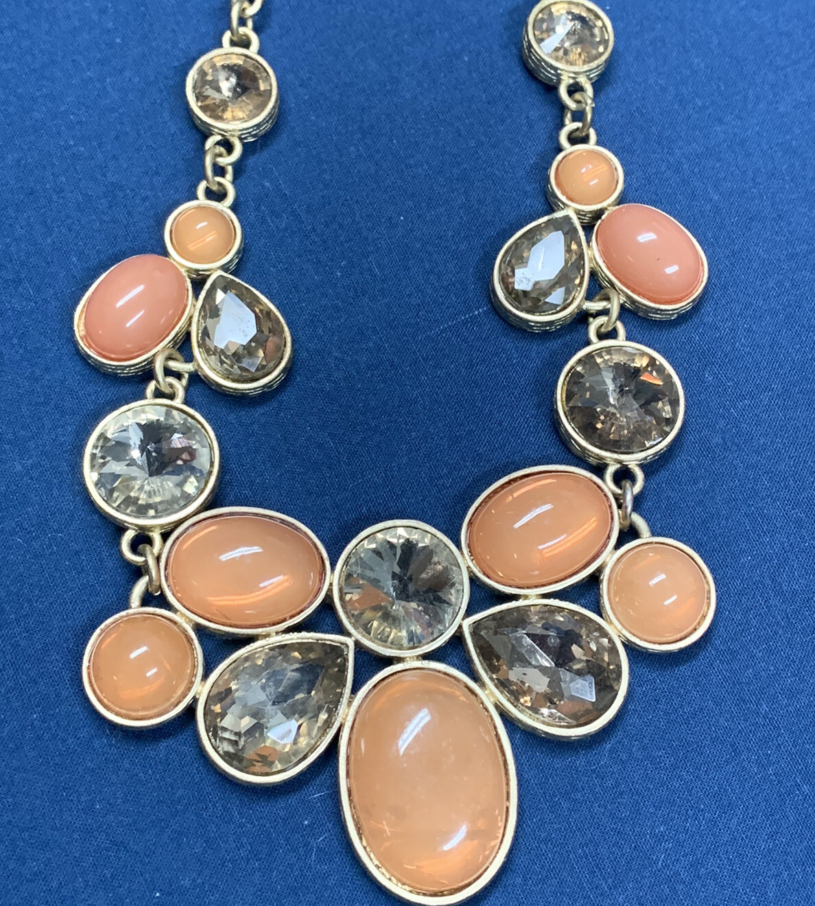 Goldtone Beaded Peach Statement Necklace 16″ – 18″