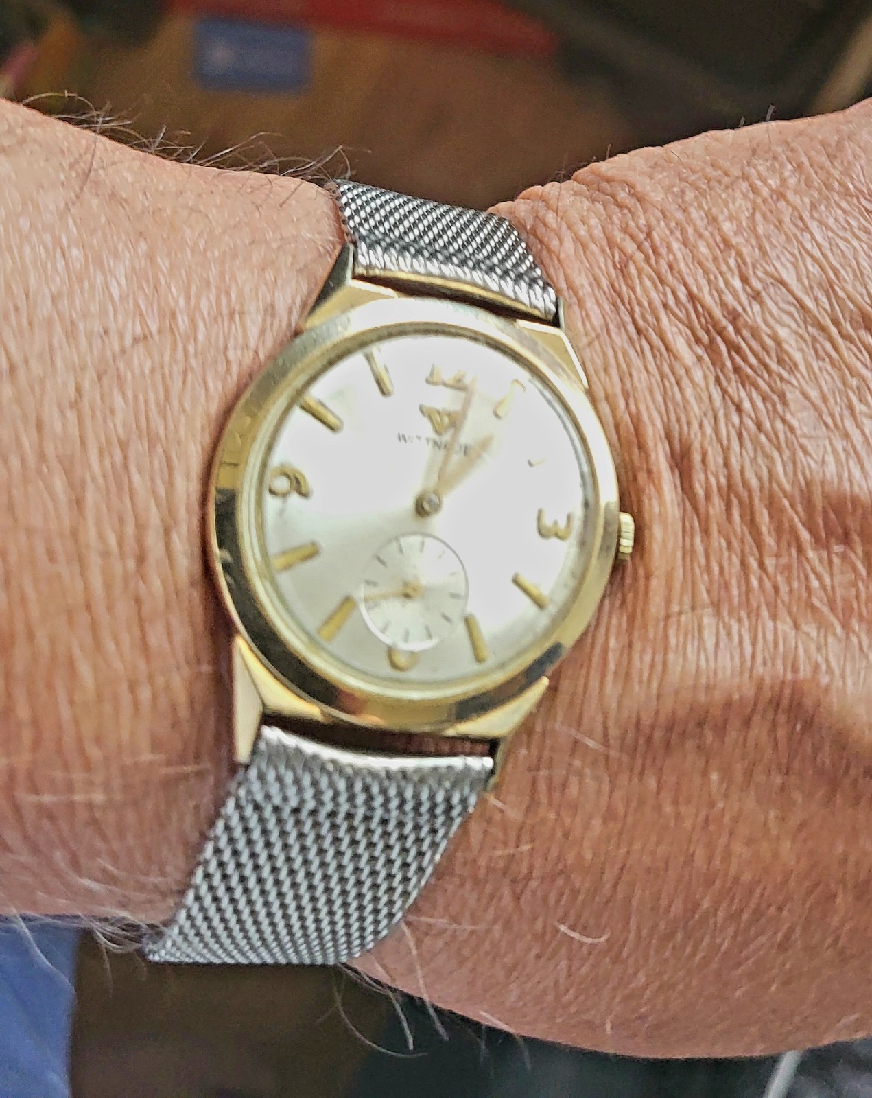 WITTNAUER /Longines WATCH- 1OK RPG BEZEL- Milanese Mesh band made by Longines