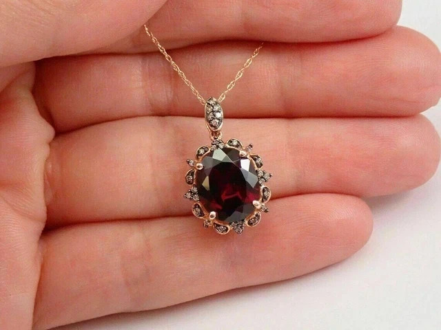 2CT Oval Cut Lab Created Garnet Women Halo Pendant 14k Rose Gold Plated 18″in