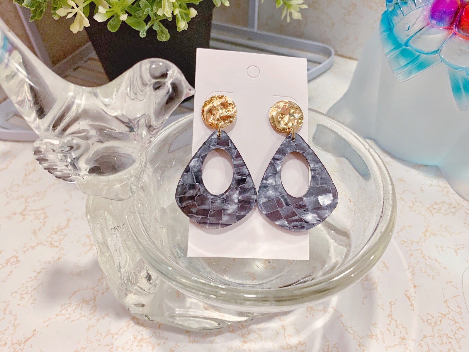 Handmade Multi Choose Shell Resin Earrings With Gold Plated Post