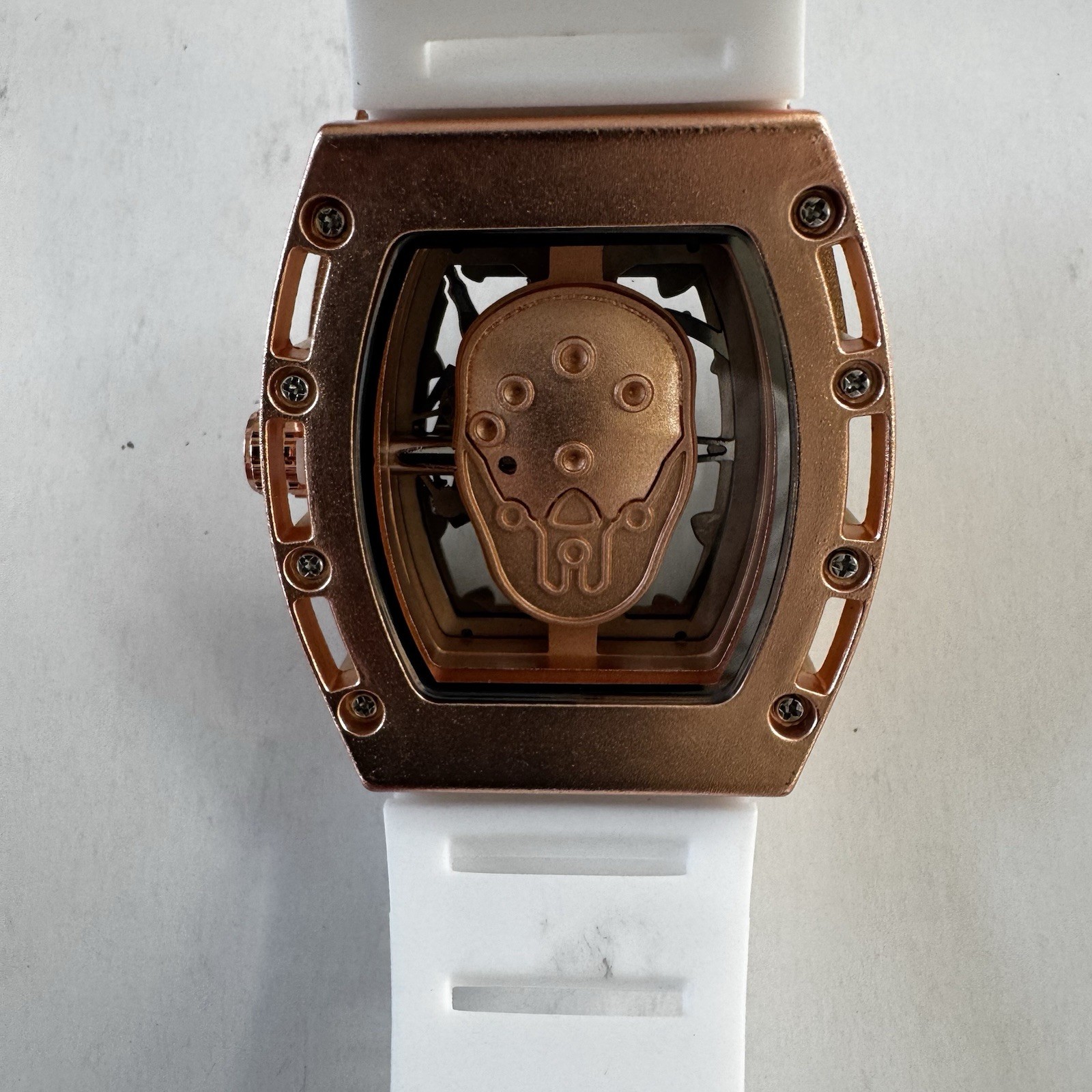 BIBI Luxury Skeleton Dial Black White RubStrap Tonneau Barrel Men’s Watch /Box