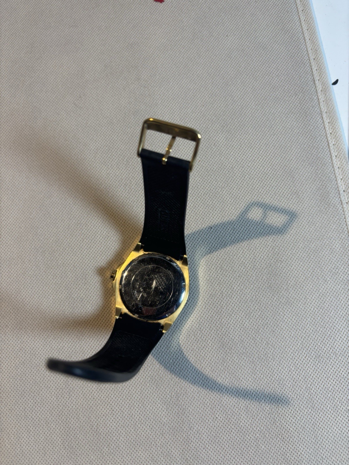 Guess Sport Men’s Black Gold Quartz Watch Silicone Band Day Date WR 30M