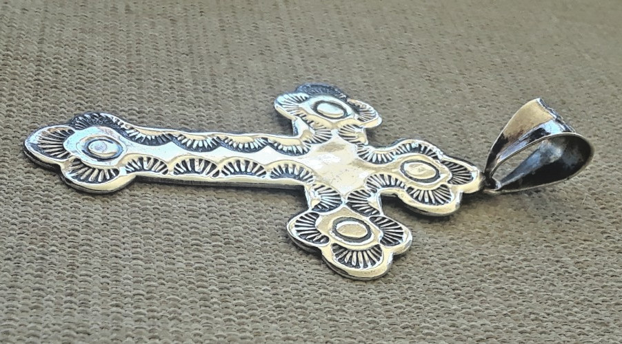 Vintage Sterling Silver Cross Pendant Southwest Style 5.7gr About 2-3/8″x1.5″