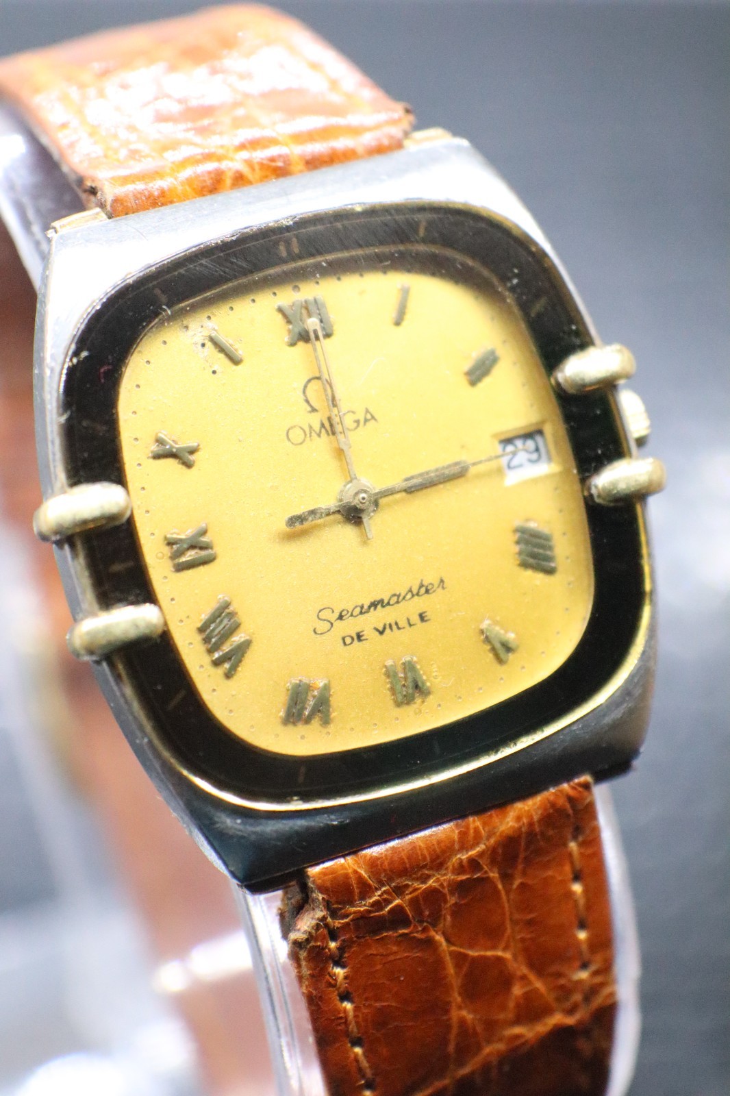 Omega Seamaster De Ville 1431 Vintage Quartz Date Swiss Made Men’s Watch