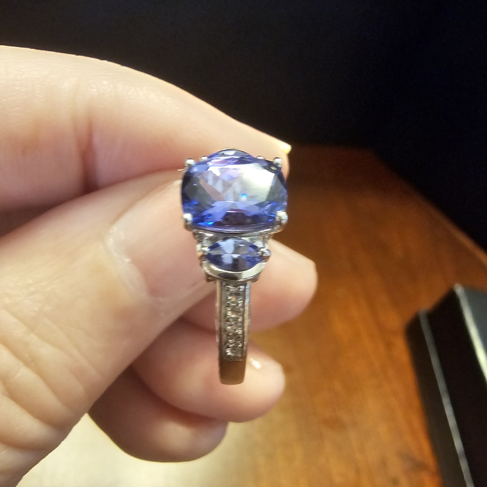 2.0 ctw NATURAL Blue Tanzanite Rhodium Over Silver Ring size 9.5