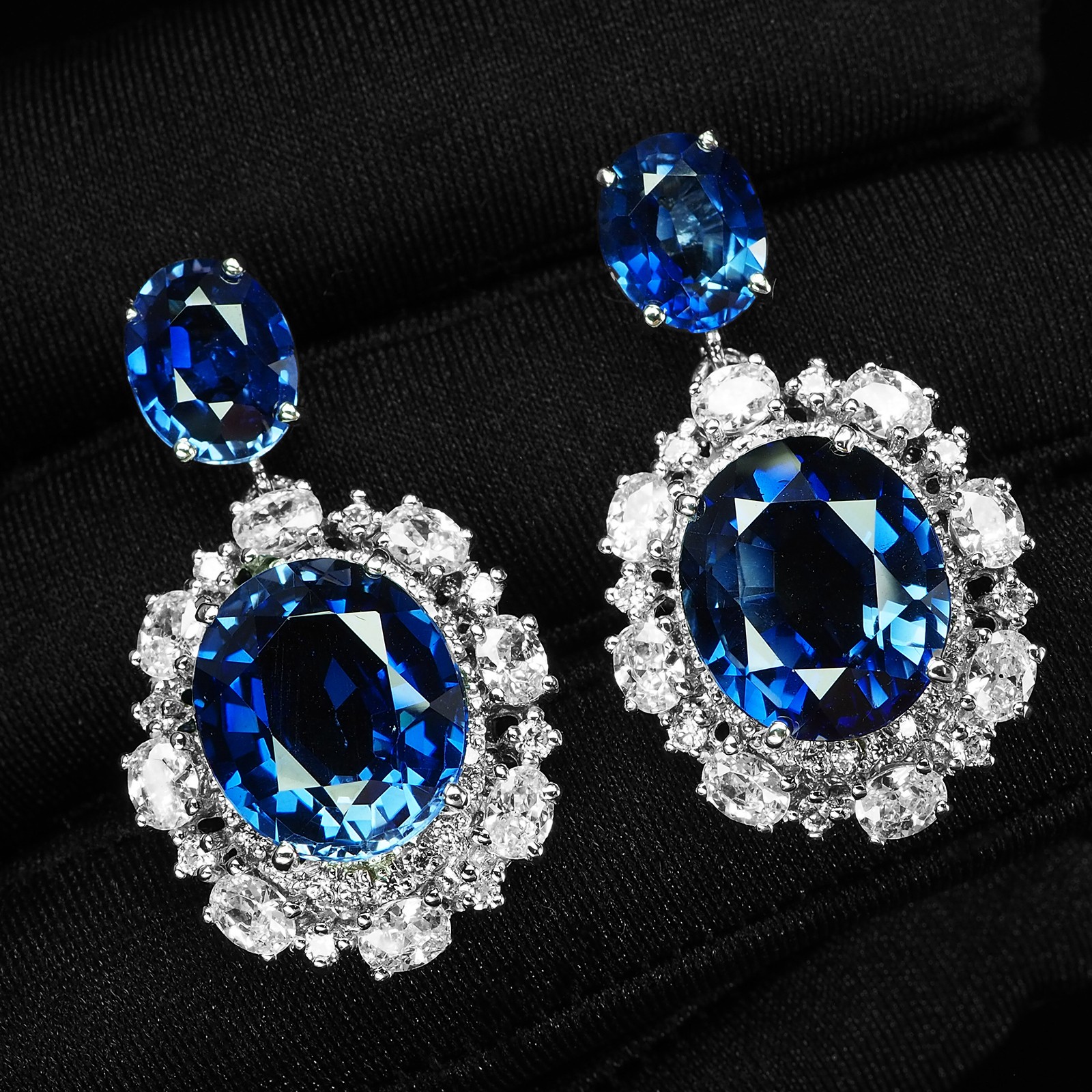 Luxurious Royal Blue Sapphire 25.17Ct 925 Sterling Silver White Gold Earrings