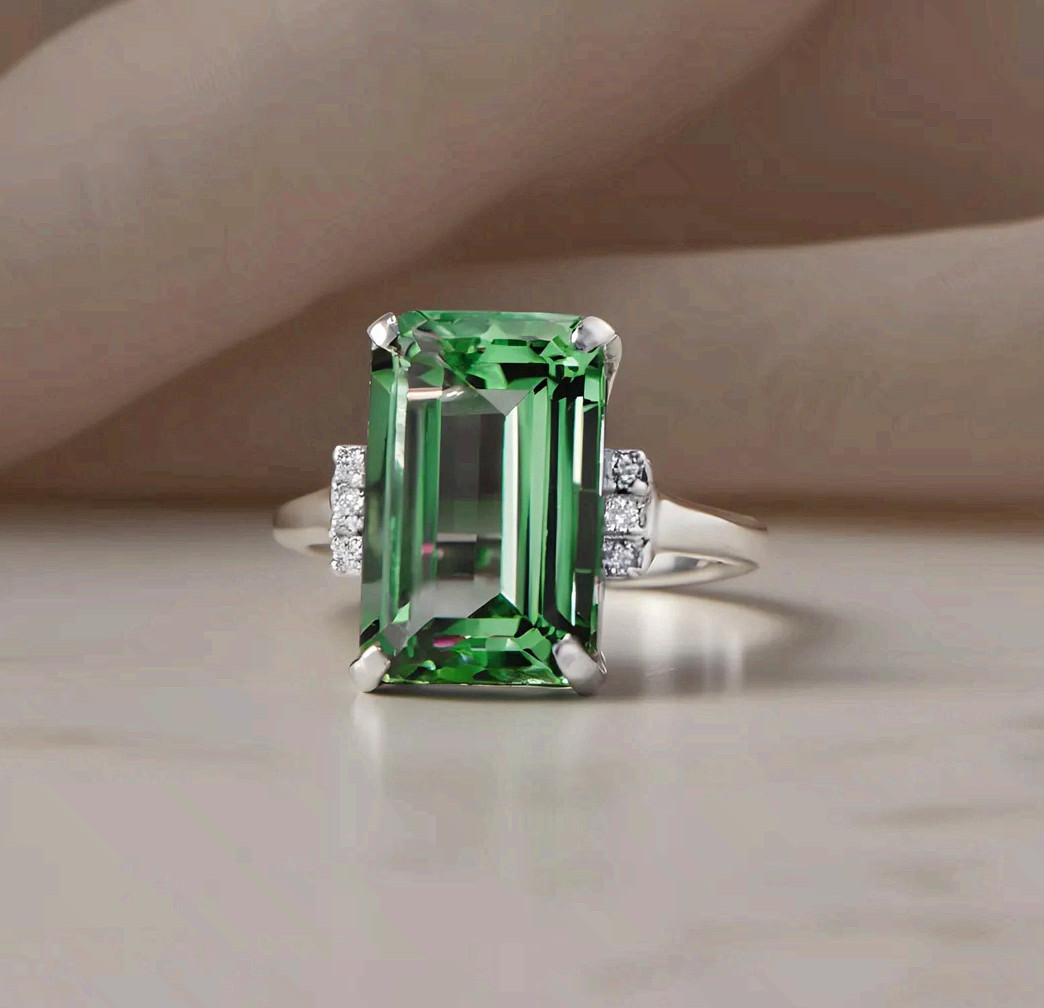 Green Emerald Cut Ring Surgical Steel Cocktail Statement Cubic Zirconia