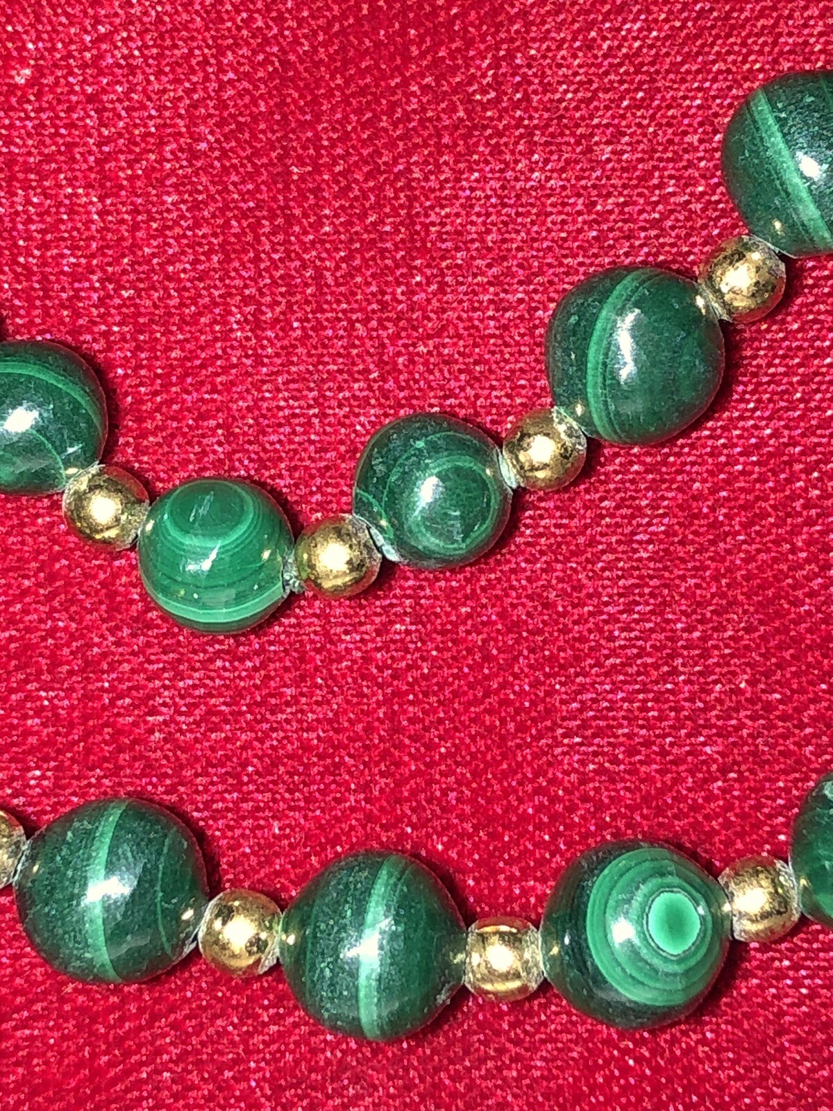 Graduated Malachite Gemstone Bead Necklace 21 Inches
