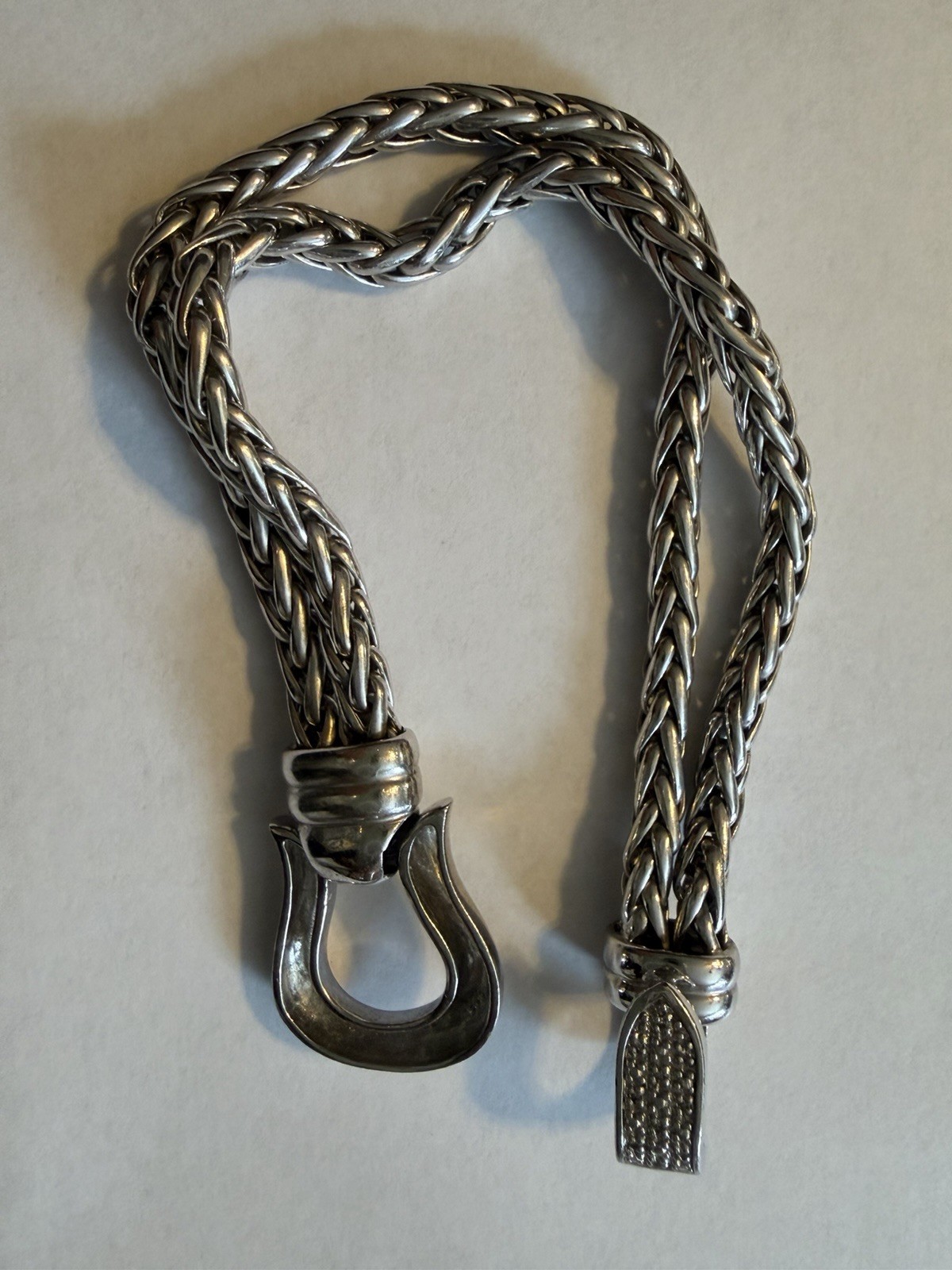 Silver Bracelet In Great Conditions 925 Sterling Silver 7.5 Inches Long