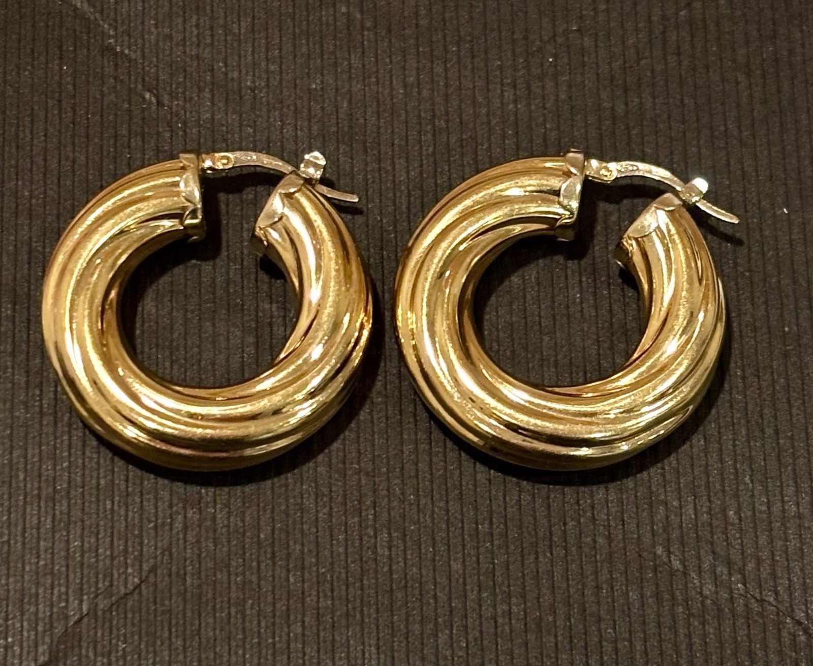 18K Solid Real Gold Chunky Hoops, 1.3” Inches Long, 9.2 Grams Of Gold