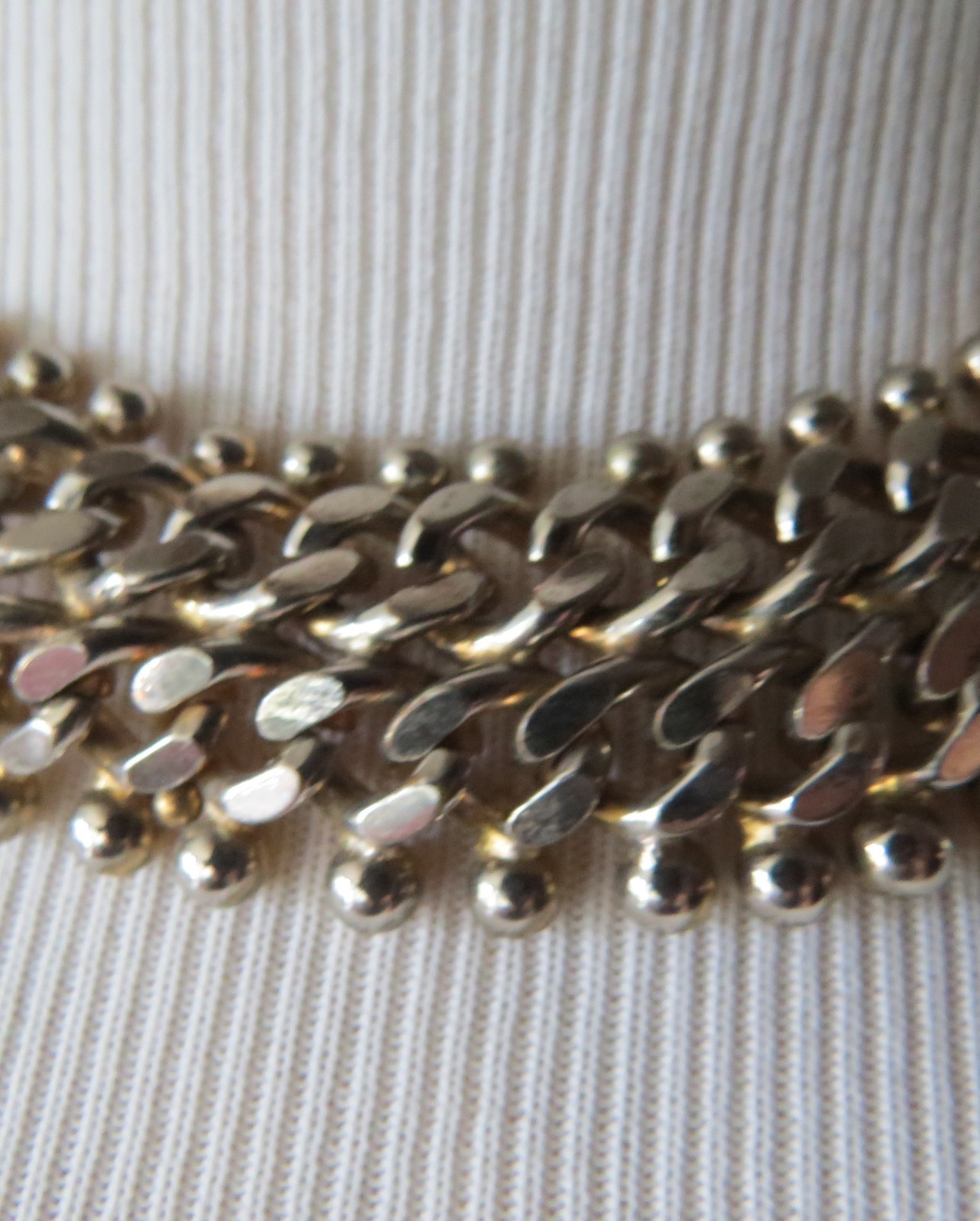 Gold Tone one side silver tone other side Curb Link Chain Necklace choker HEAVY