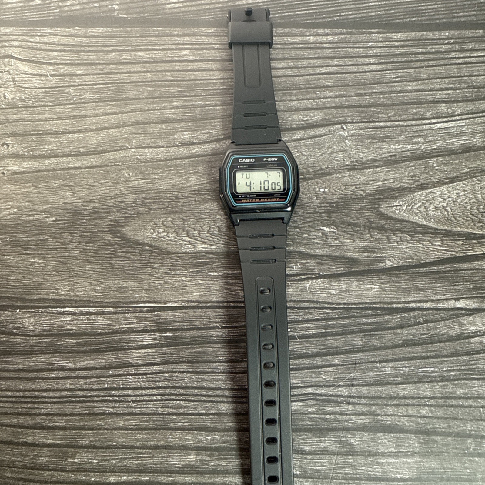 Casio F-28W Digital Watch Vintage Model 1156 Lithium Battery Water Resist Works