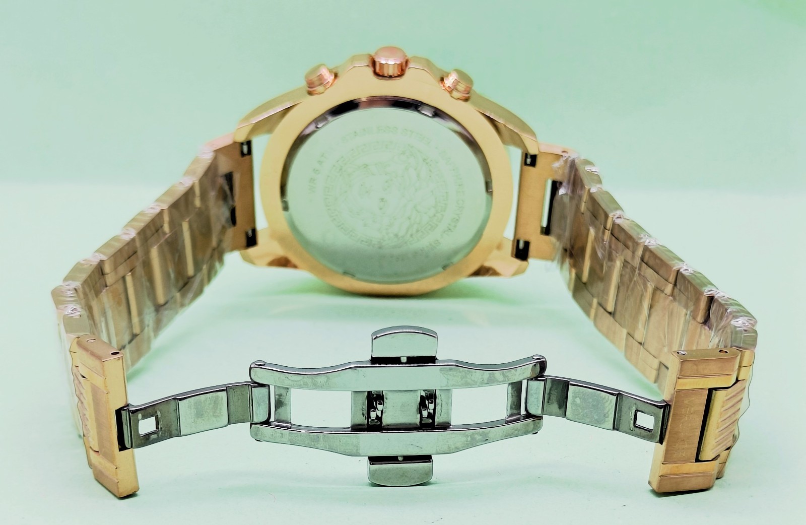Good Versace Chronograph Date Indicator Quartz Analog Men’s Wrist Watch
