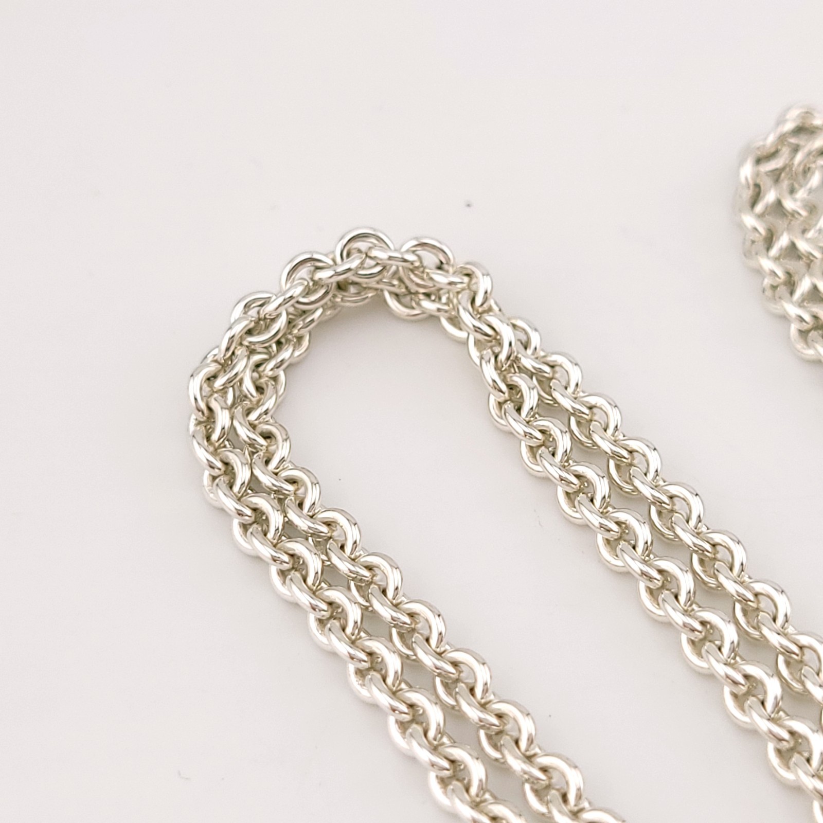 Susan Cummings SC Sterling Silver Strawberry Puffy Heart Chain Link 36″ Necklace
