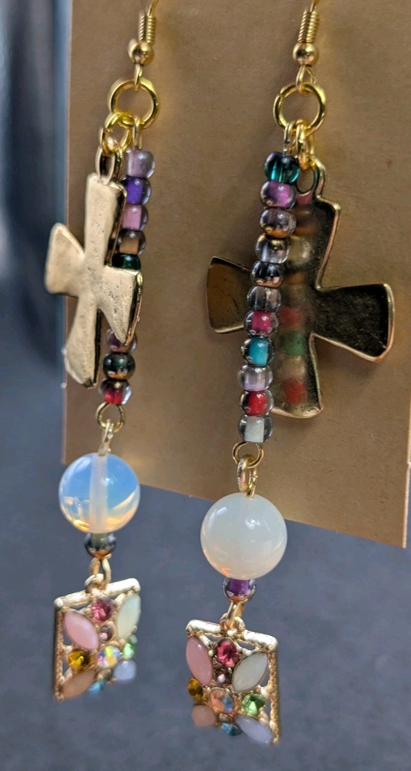 Women’s Flower Stylish Boho Mixed Beaded Drop Dangly Hook Earrings 🩷❤️💜💙💚🤍
