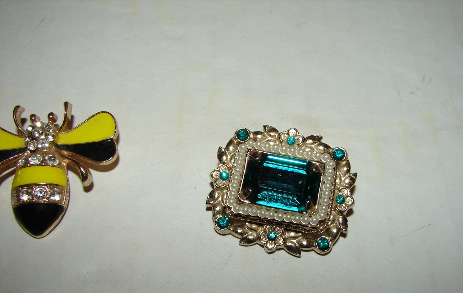 Vintage Lot 7 Brooches One Designer Signed Sarah Cov. Rhinestones and Faux Pearl