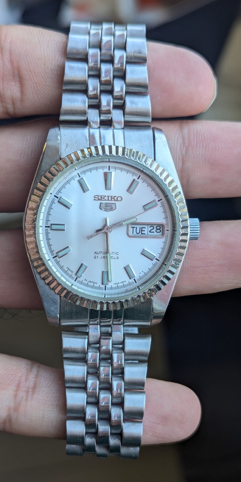 Vintage Seiko 5 Automatic 7S26 White Dial Day Date Men’s Japan Watch