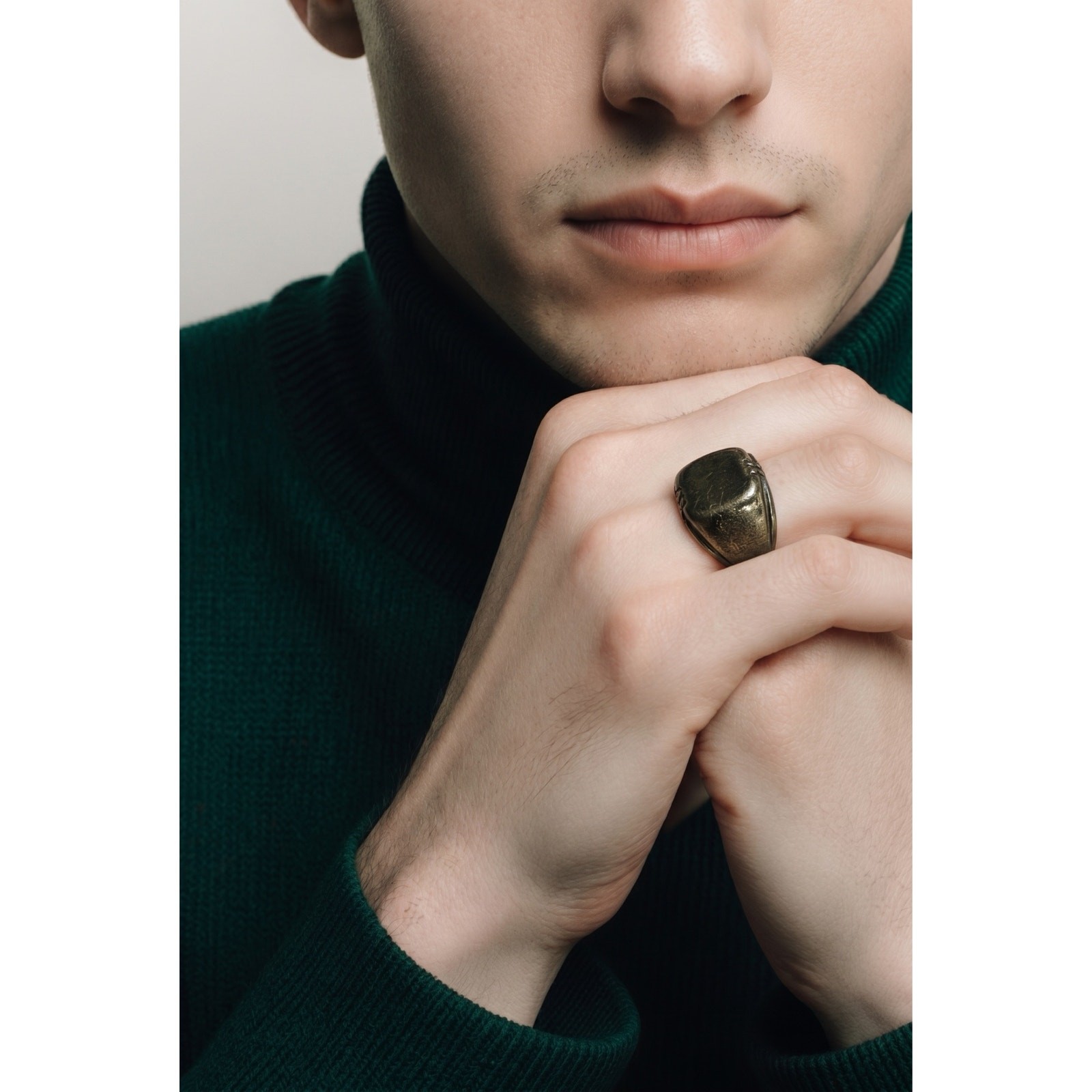 Authentic WWII-Era “Dee Bee” Sterling Silver Military Signet Ring 11g size 9