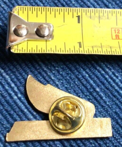 NEW NOS Honda Motorcycle Gold Wing Enamel Lapel Pin 1″ Badge For Jacket + ~890A