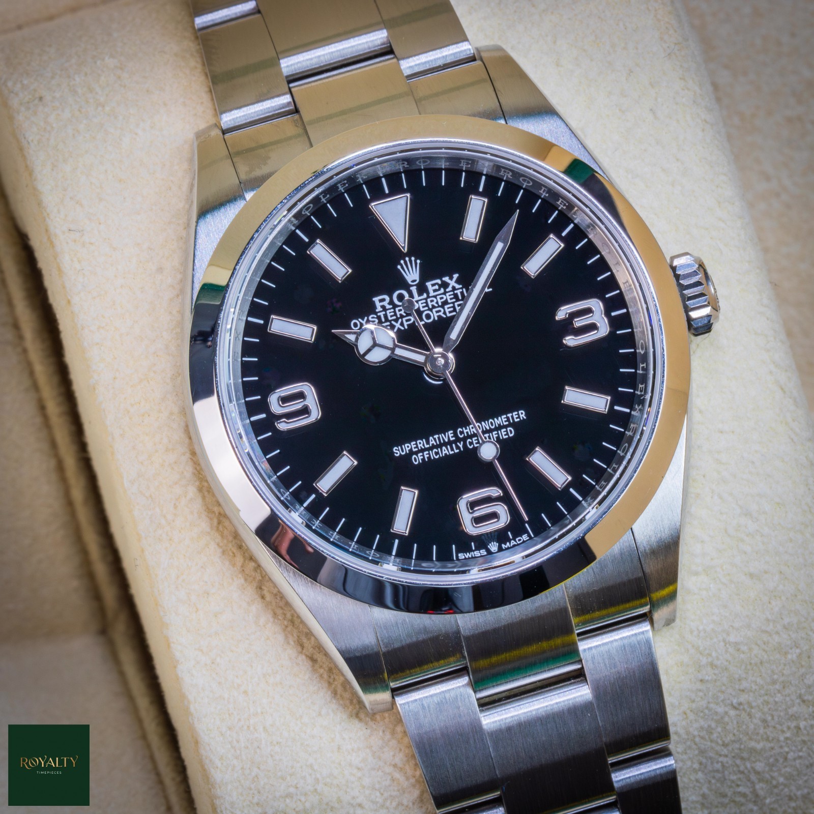 Rolex Explorer 36 124270 Explorer I 2023 Box & Papers Oystersteel Black Dial