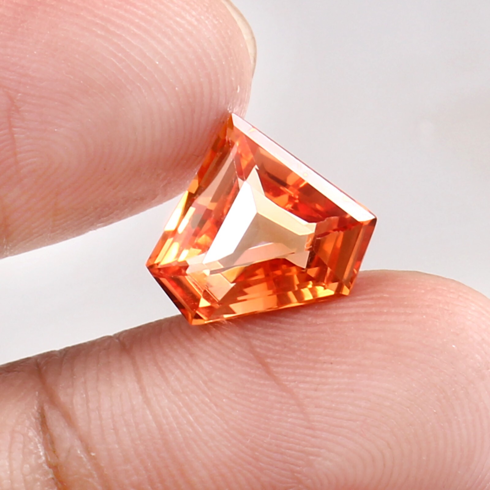 AAA Natural Ceylon Padparadscha Sapphire Loose Pentagon Gemstone Cut 4.60 Ct