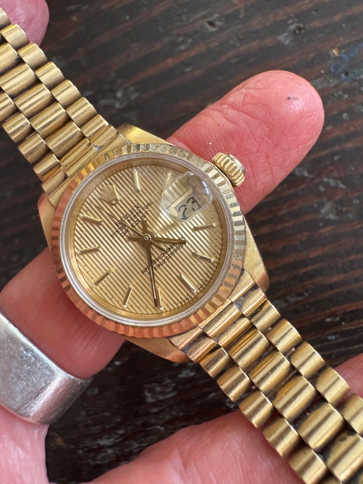 STEAL! Auth RARE early 1970’s vintage ROLEX womans watch 18k Gold- Gorgeous!