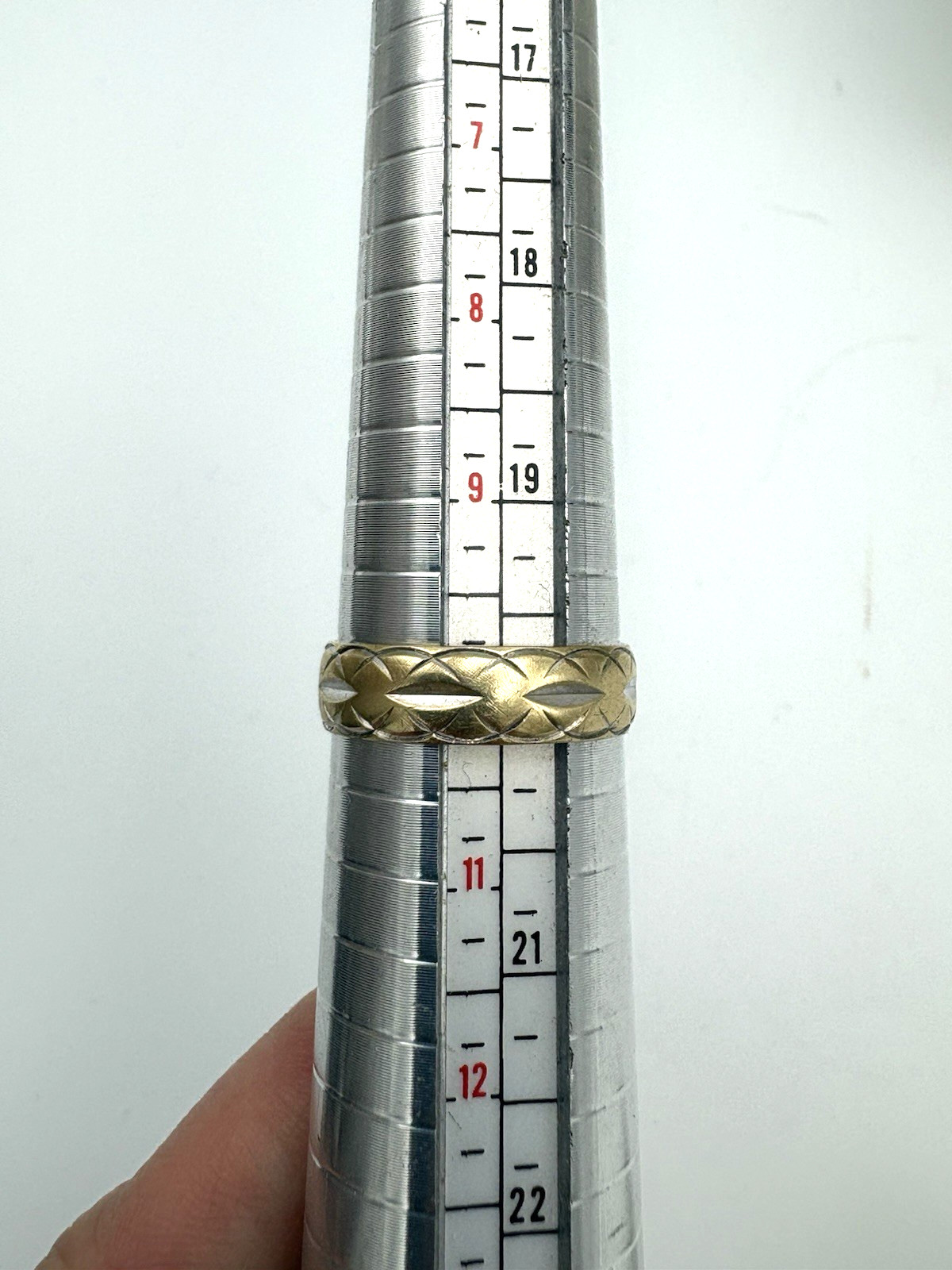 14k Yellow Gold ArtCarved Wedding Band Ring Etched Size 10 & 3.9 Grams